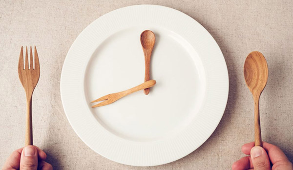 Intermitant-Fasting-1080x628
